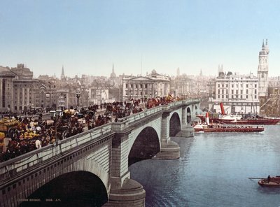 London Bridge c.1900 da English Photographer